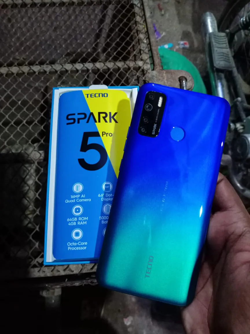 Techno spark 5 pro 4 gb 32 gb new surf box open urgent sale - photo 1