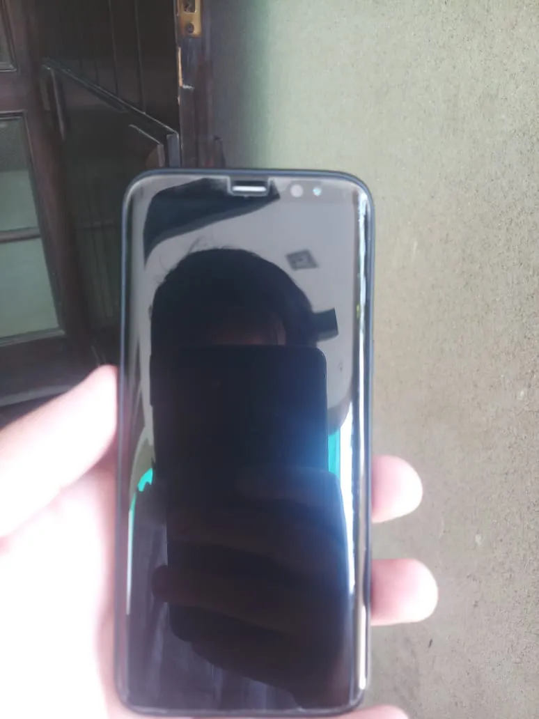 Samsung S8 in Lush Condition - photo 1