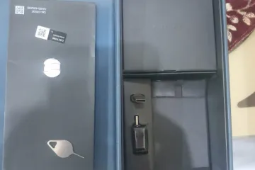 Samsung S8 in Lush Condition - Photos