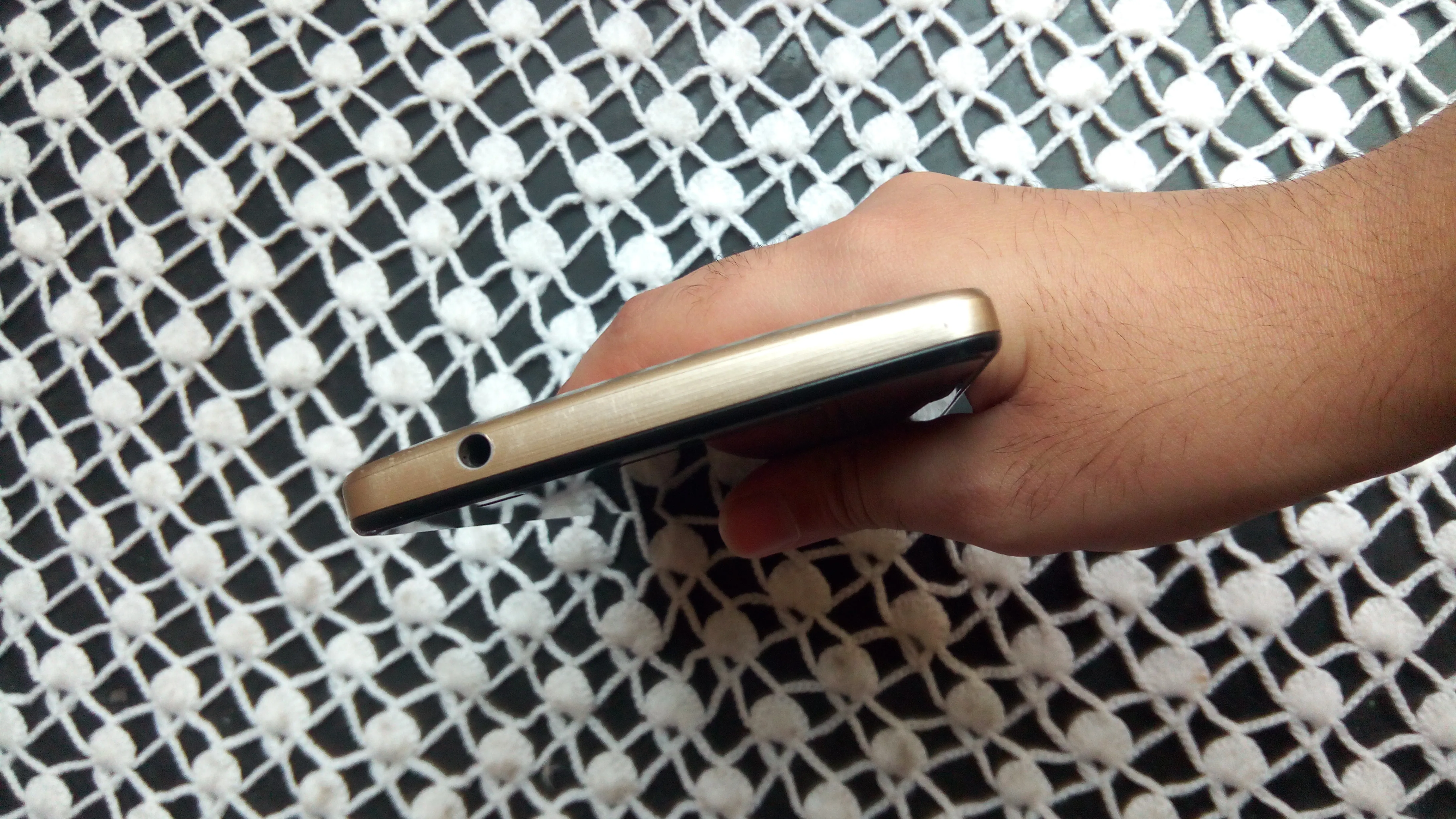 Infinix hot s in excellent condition - photo 2