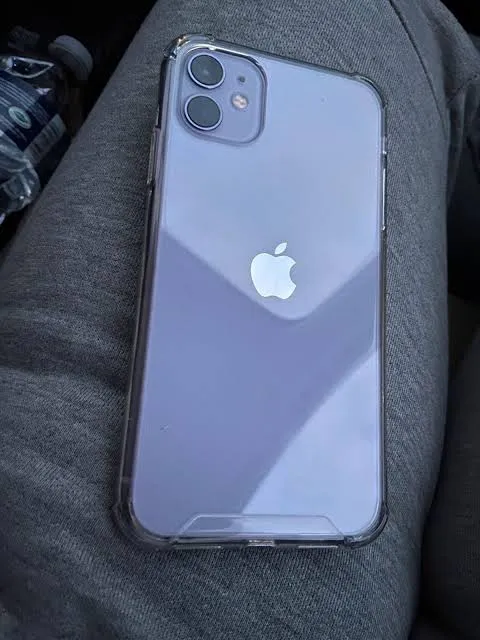 iphone 11 purple 64GB - photo 1