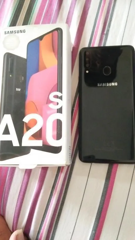Samsung Galaxy a20s lush condition - photo 3