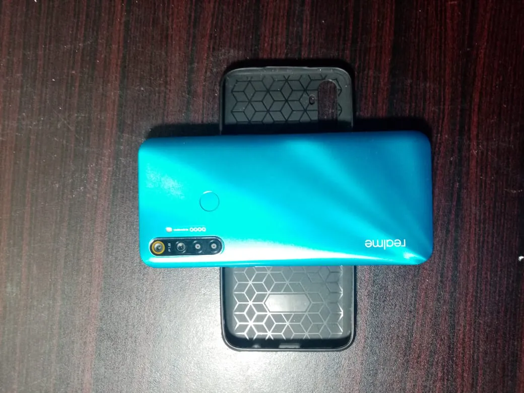 Real me 5i for sale - photo 2