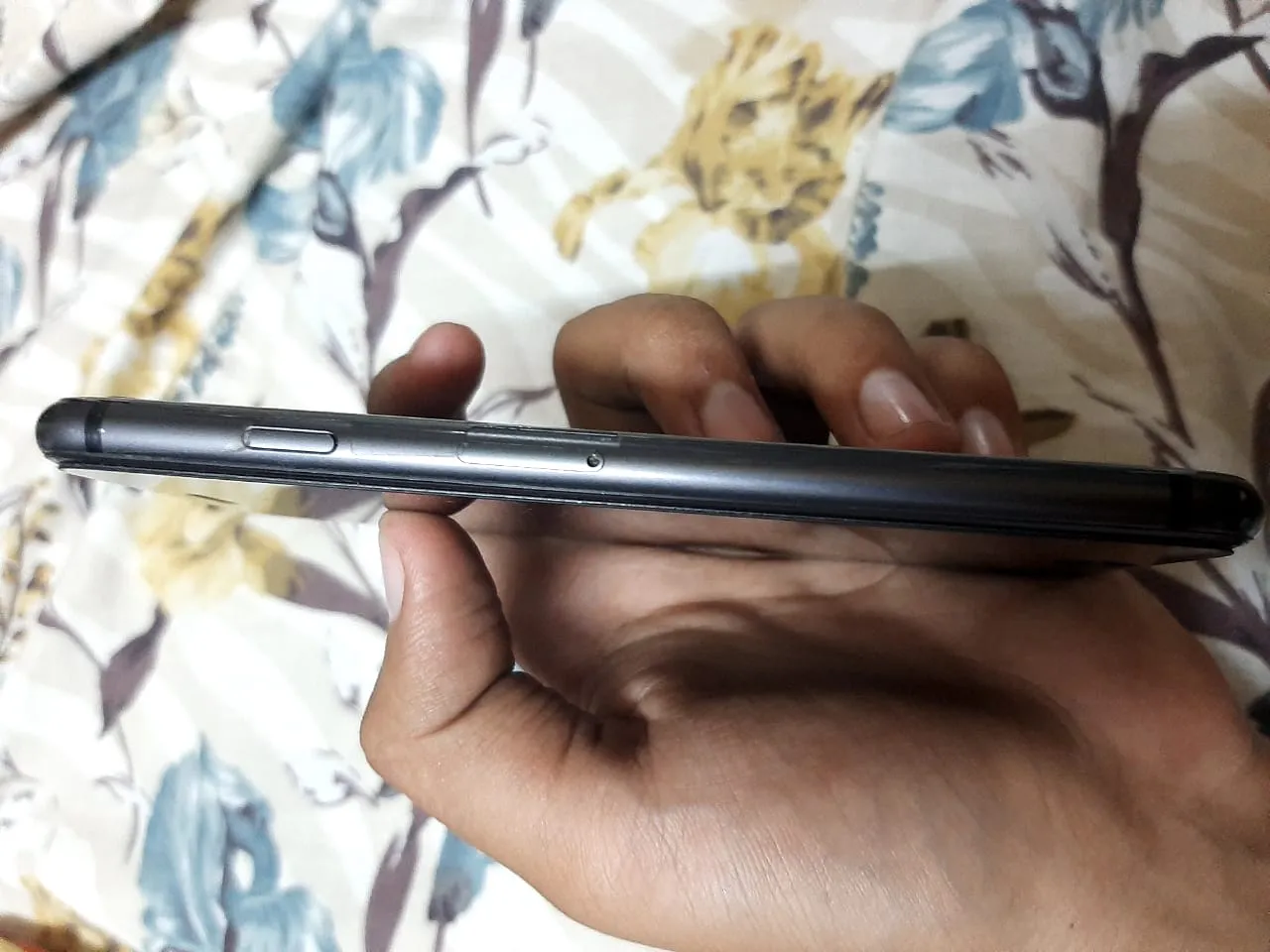 iPhone 8 64 gb - photo 3