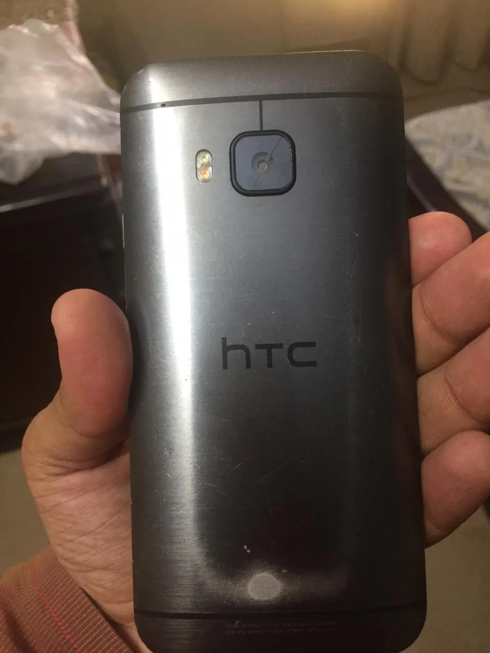 Htc One M9 SIM locked - photo 1