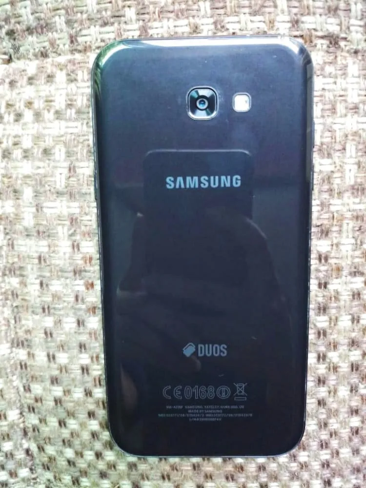 Samsung A7 2017 - photo 1