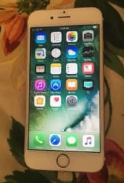 IPHONE 6s rose gold 16gb - photo 1