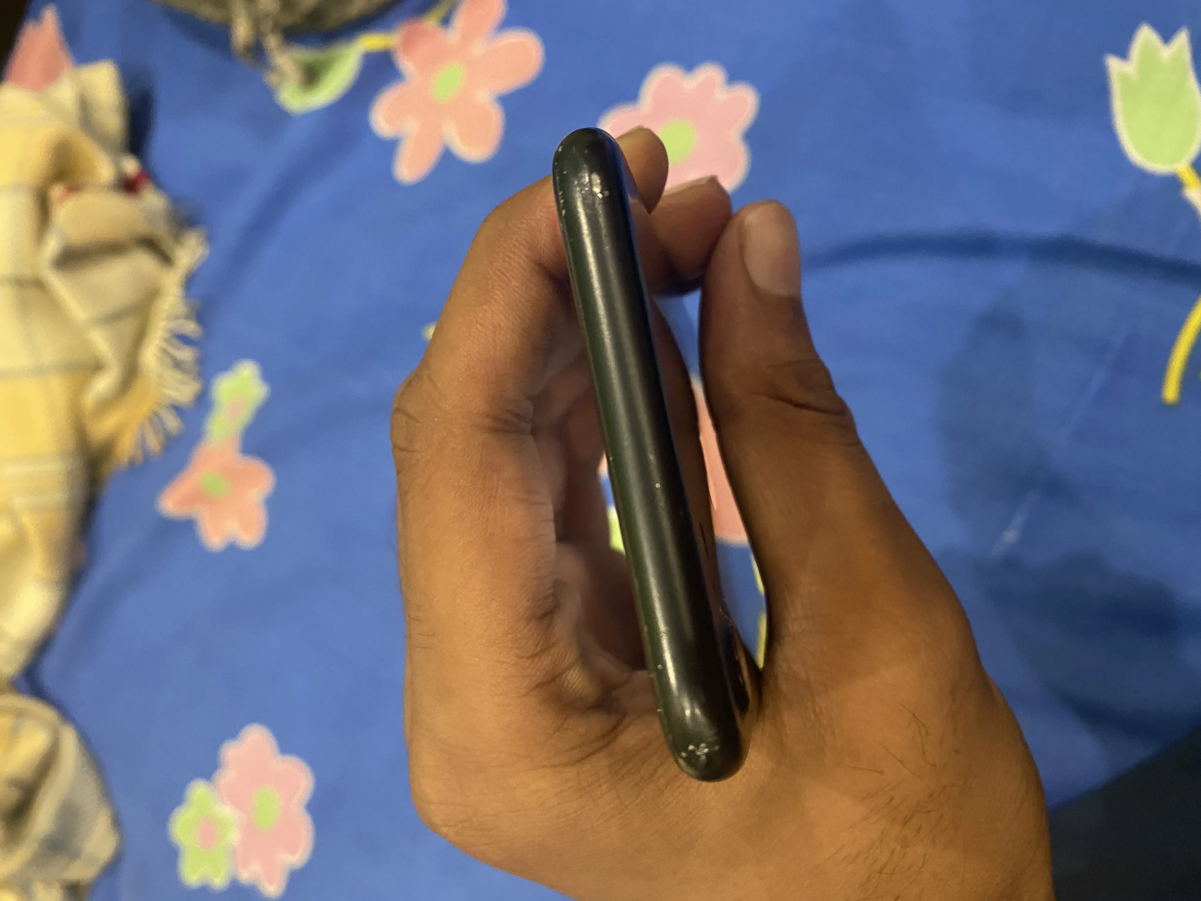 iPhone 7 phone is unopened - photo 2