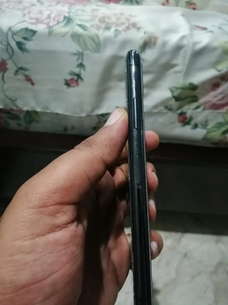 Iphone x space grey 256 GB - photo 2