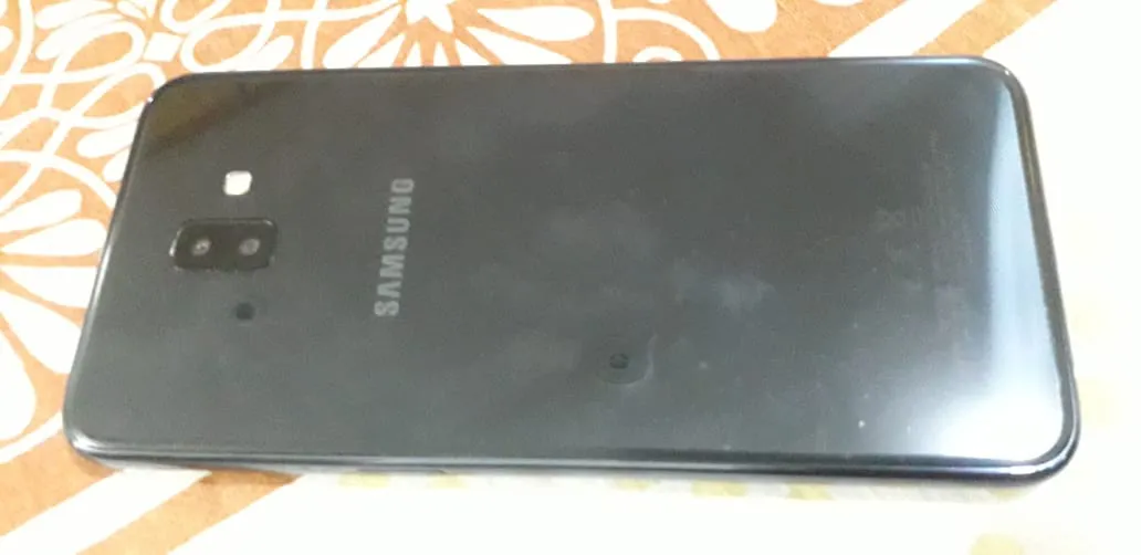 Samsung j6+ - photo 1