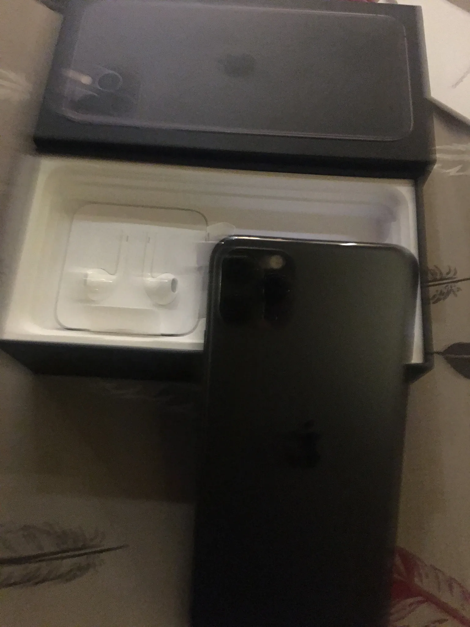 Iphone 11 pro max 256 Gb space grey - photo 3