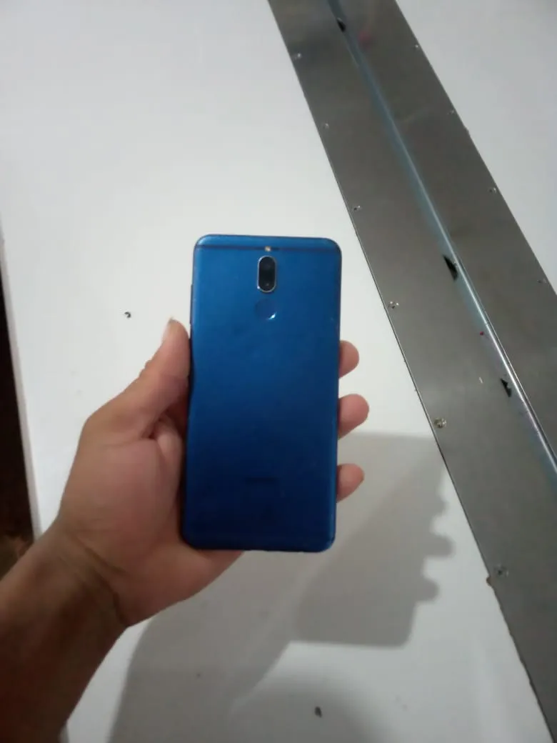 Huawei mate 10 lite 4gb ram 64 gb rom - photo 1