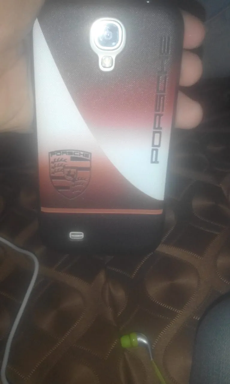 Samsung Galaxy S4 original - photo 1