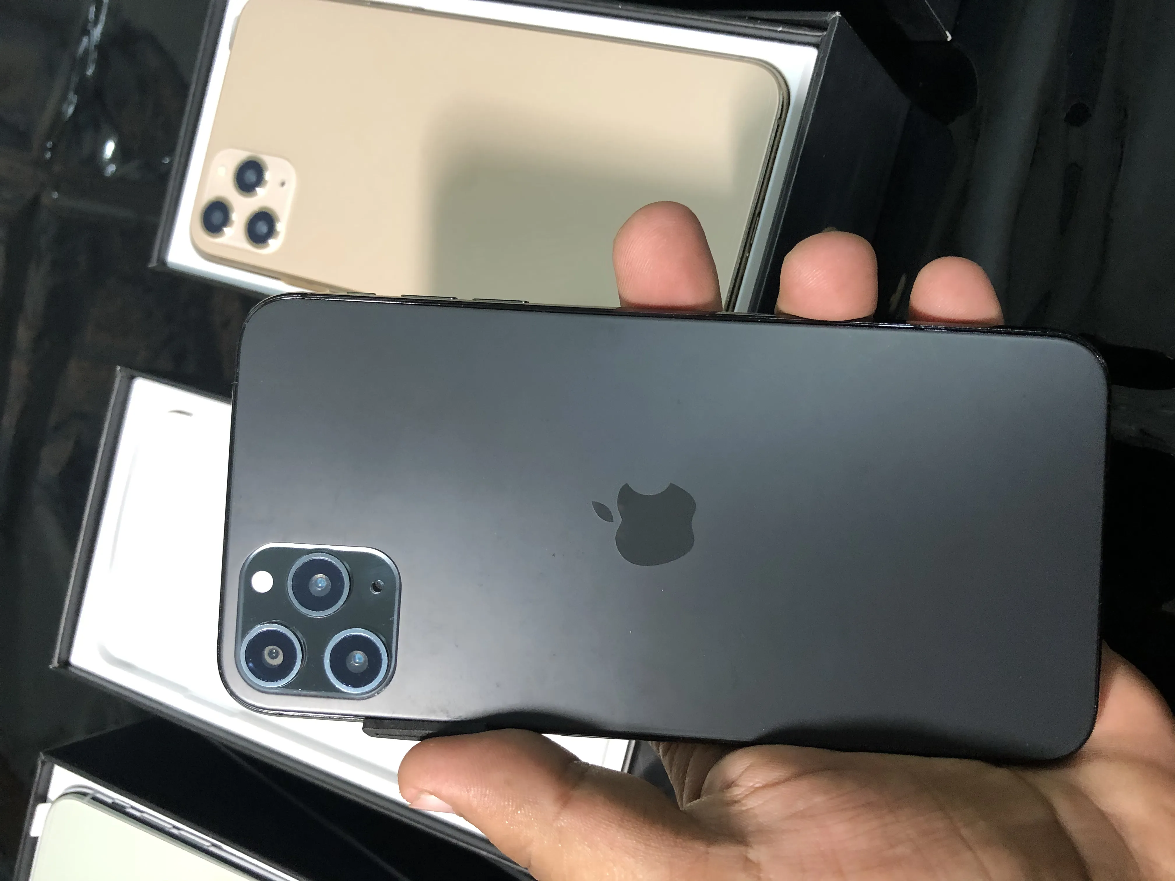iPhone 11 Pro Max Master A1 Copy - photo 1