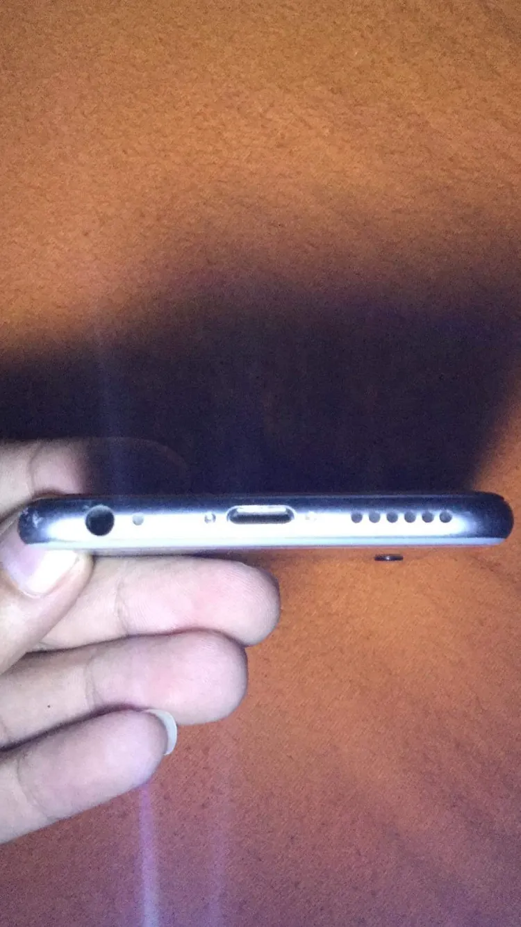I phone 6 - photo 3