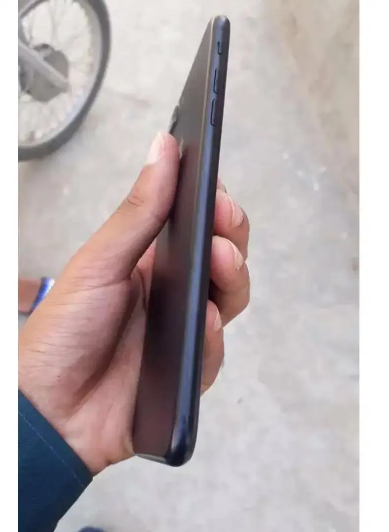Iphone 9 - photo 1
