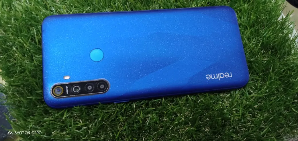 Realme 5s - photo 1