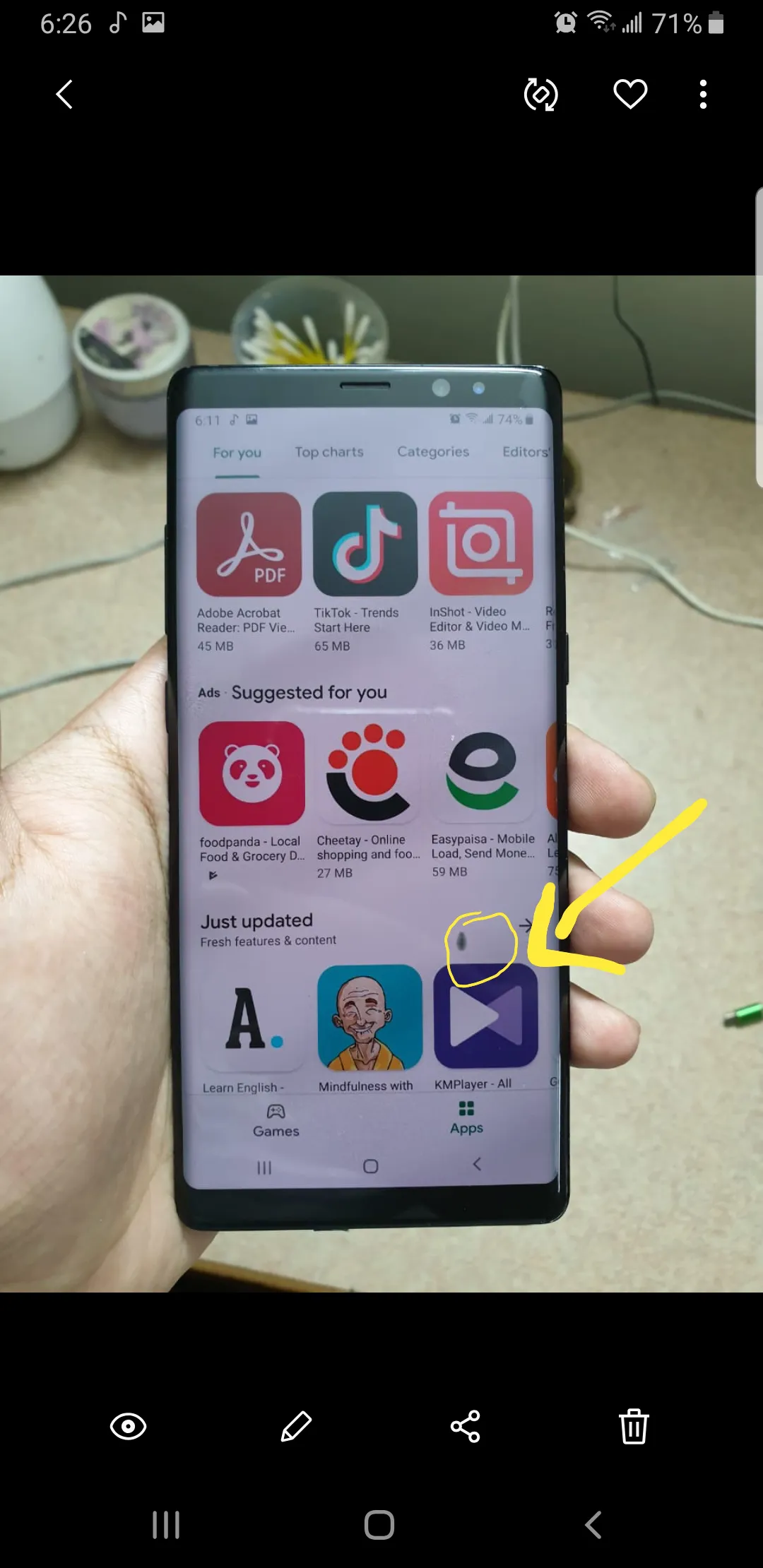 Samsung Note 8, Minor Dot - photo 1