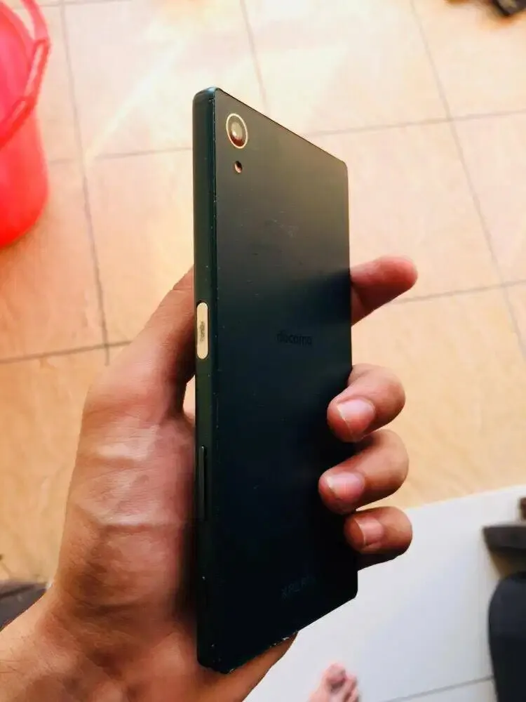 Sony Xperia Z5 (3/32) - photo 1