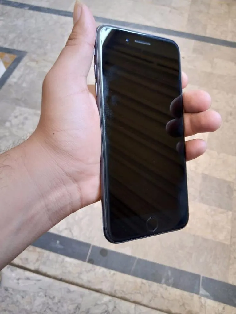 Iphone 8plus (only kit 64Gb) - photo 1