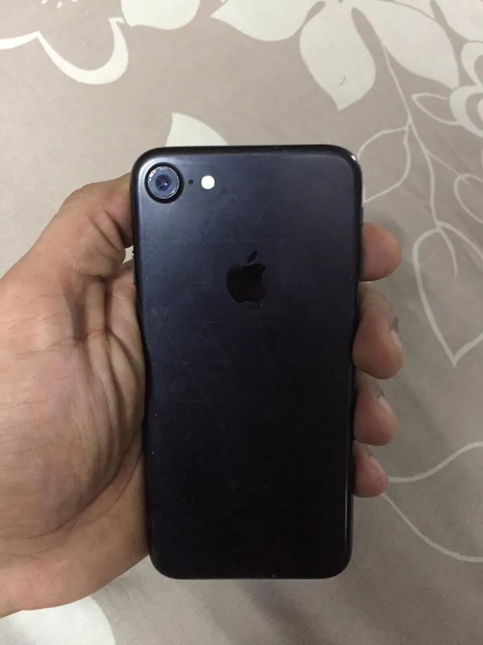 Iphone7 32 GB - photo 1