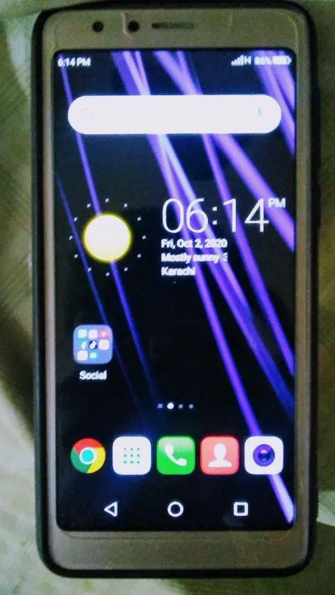 Q mobile infinity c - photo 1
