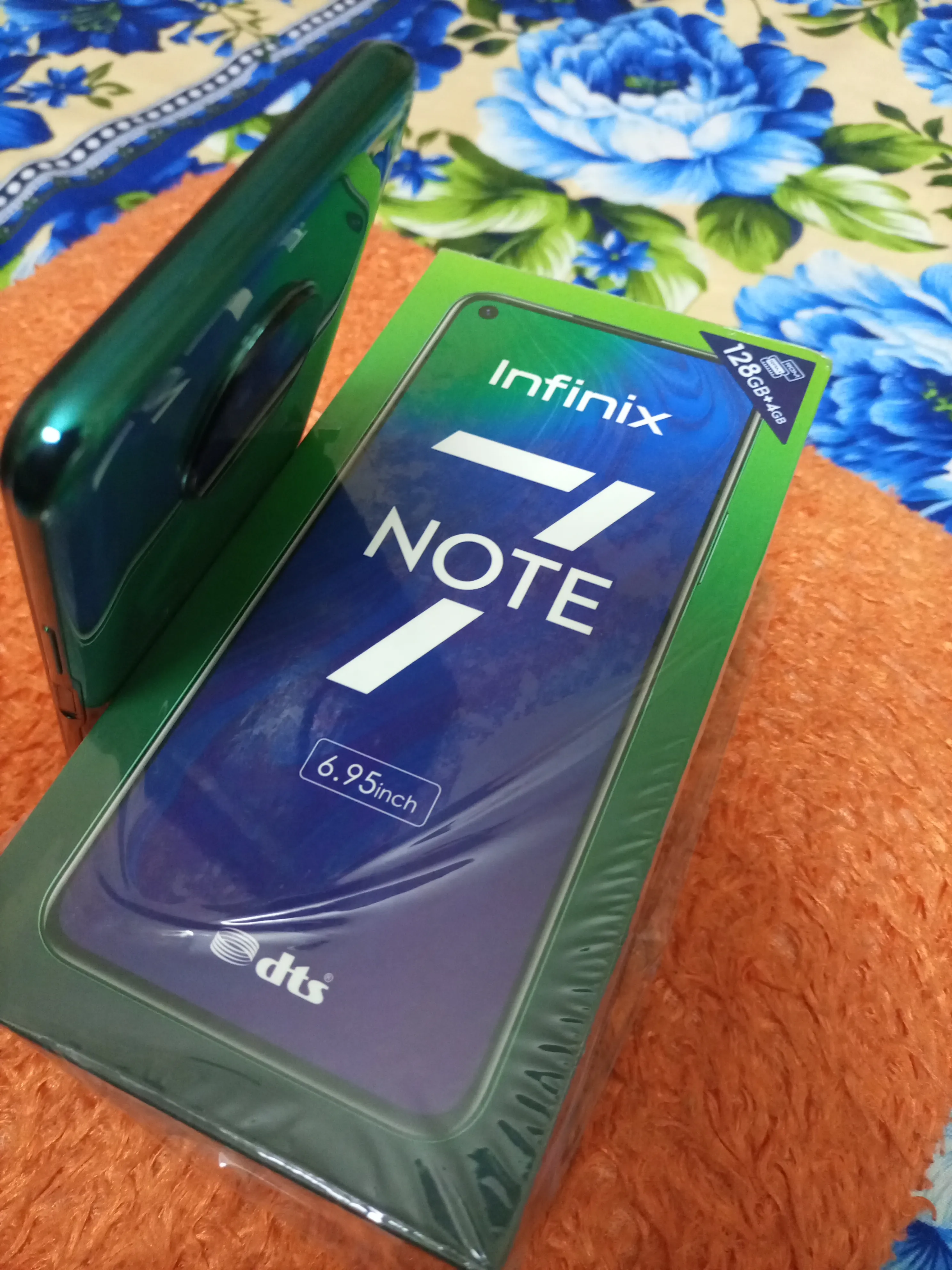 Smart phone - photo 1
