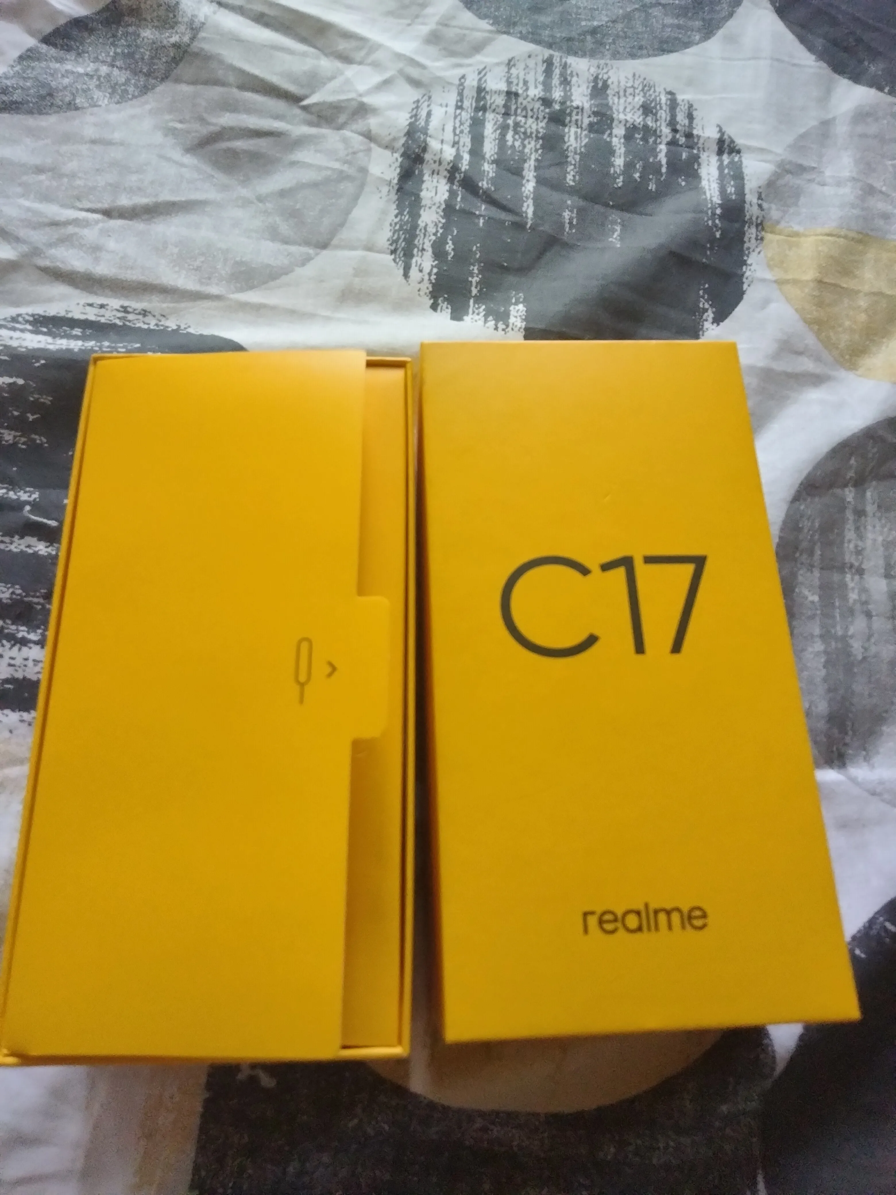 Realme c17 - photo 1