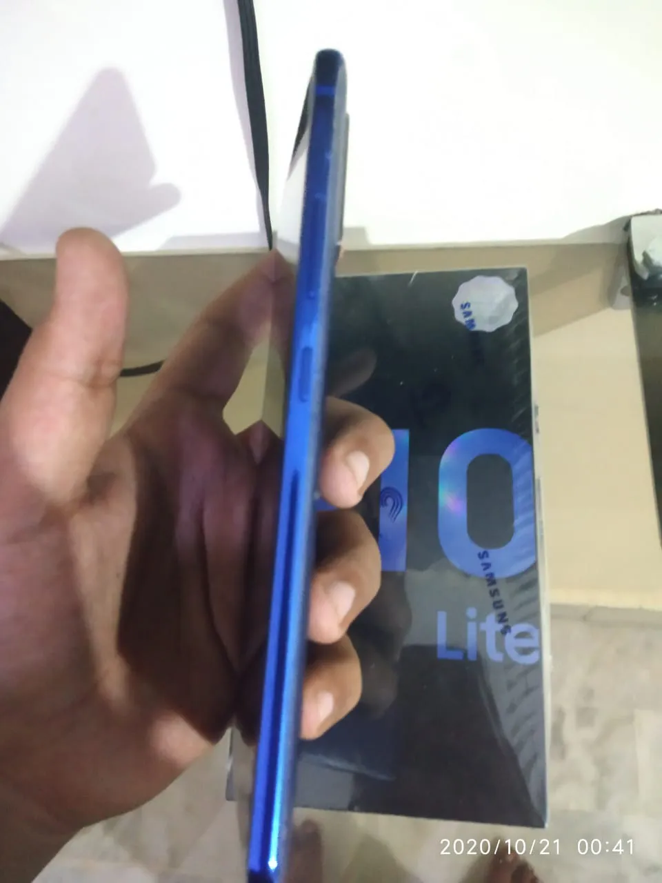 Samsung galaxy s10 lite - photo 3
