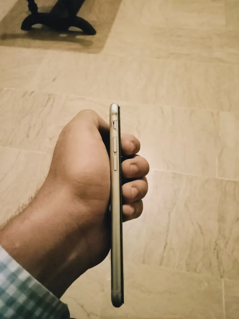 iPhone 6s 64gb - photo 2