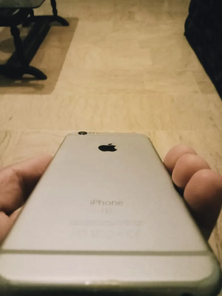 iPhone 6s 64gb - photo 1