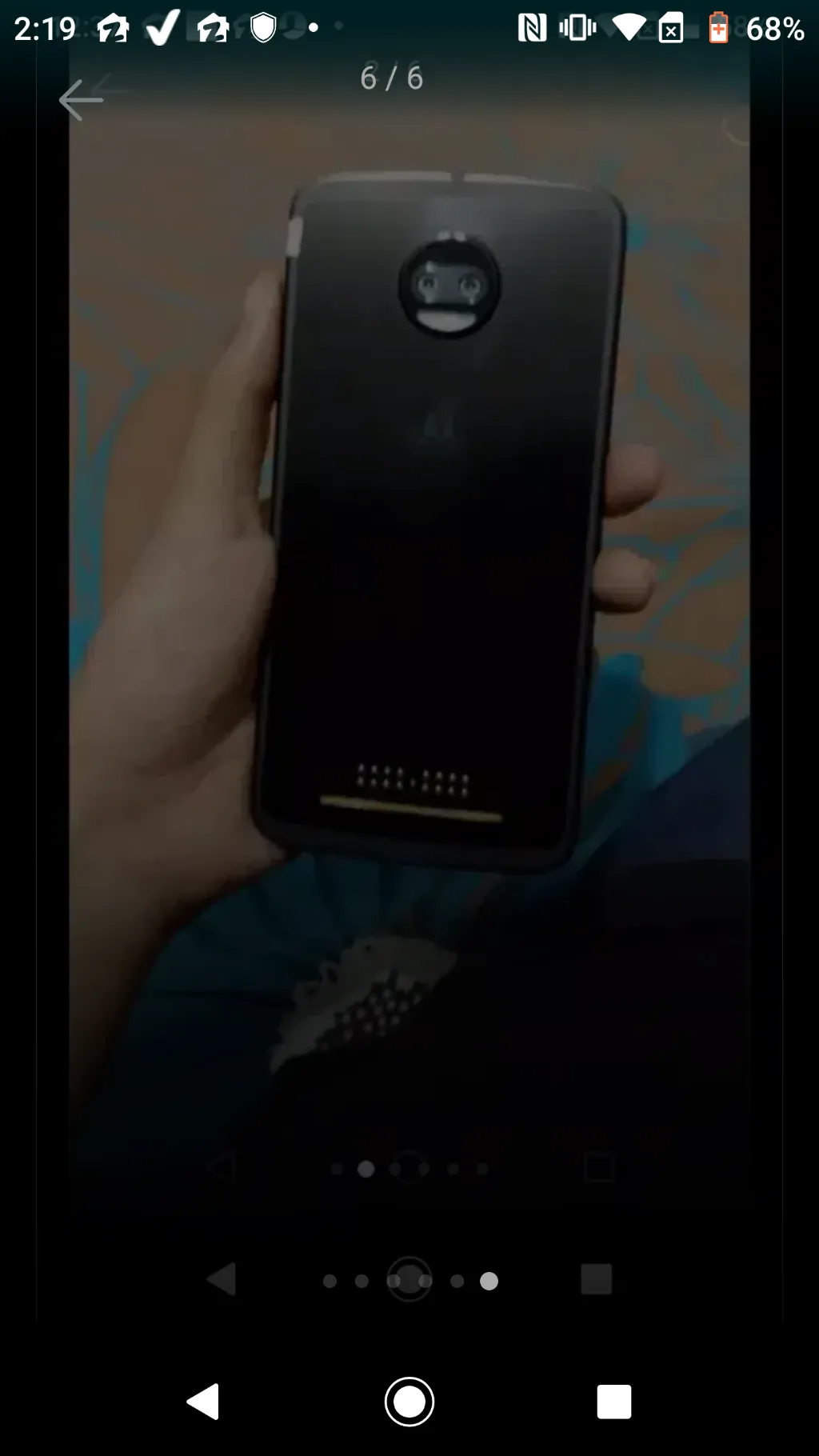 Motorola z2 force - photo 1