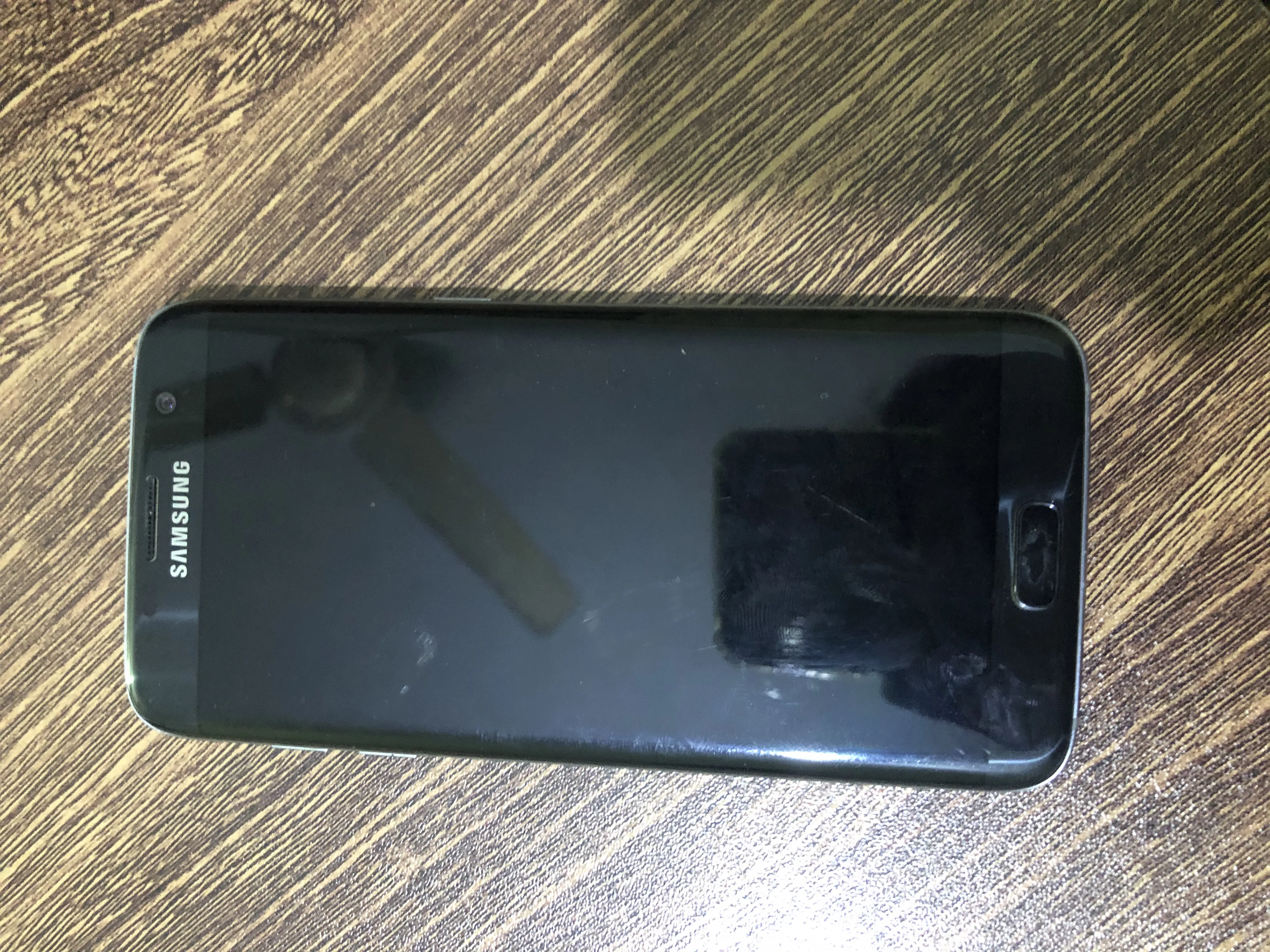 Samsung Galaxy S7 Edge - photo 1