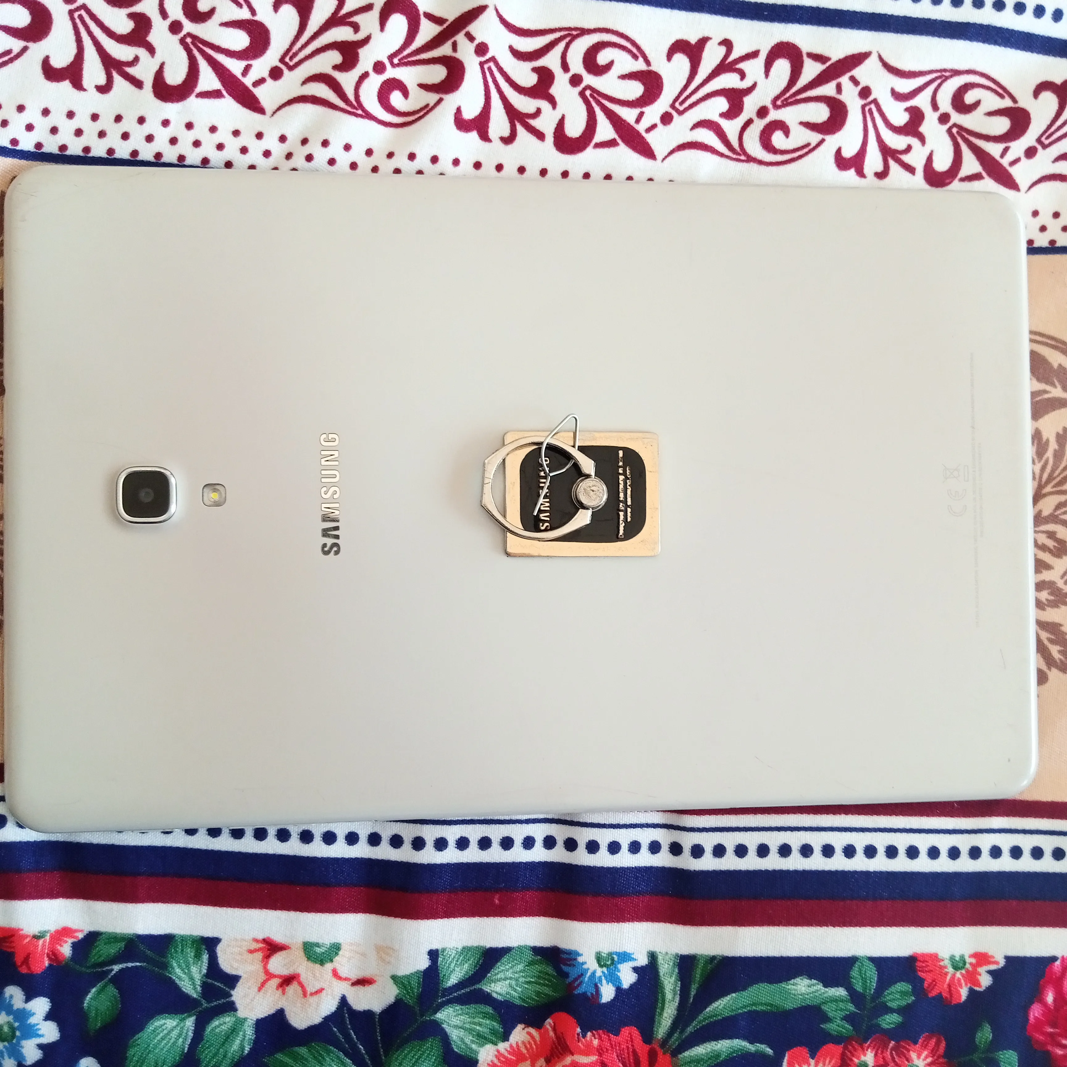 Samsung galaxy tab a + - photo 1