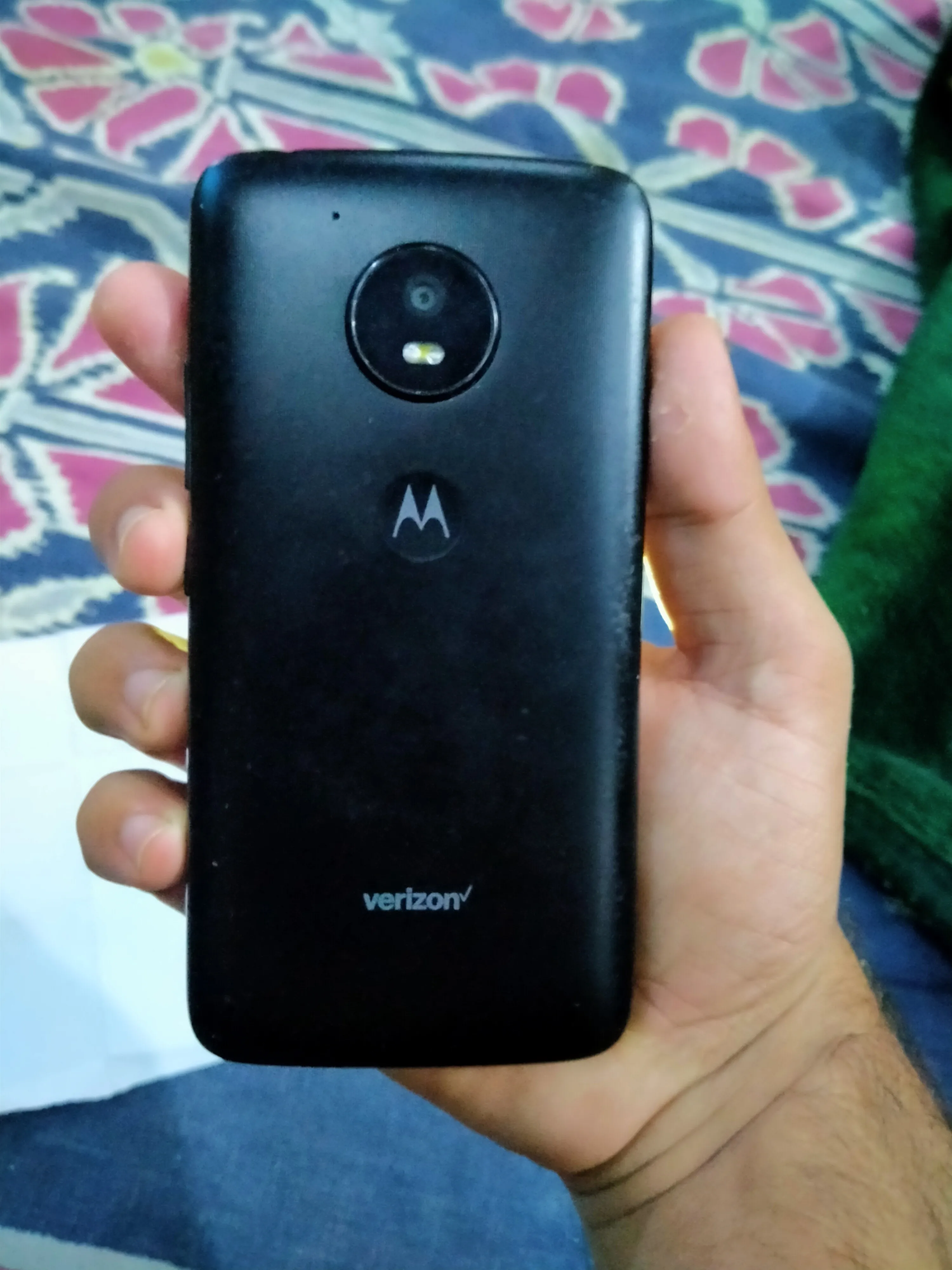 Moto e4 2/16 gb - photo 1