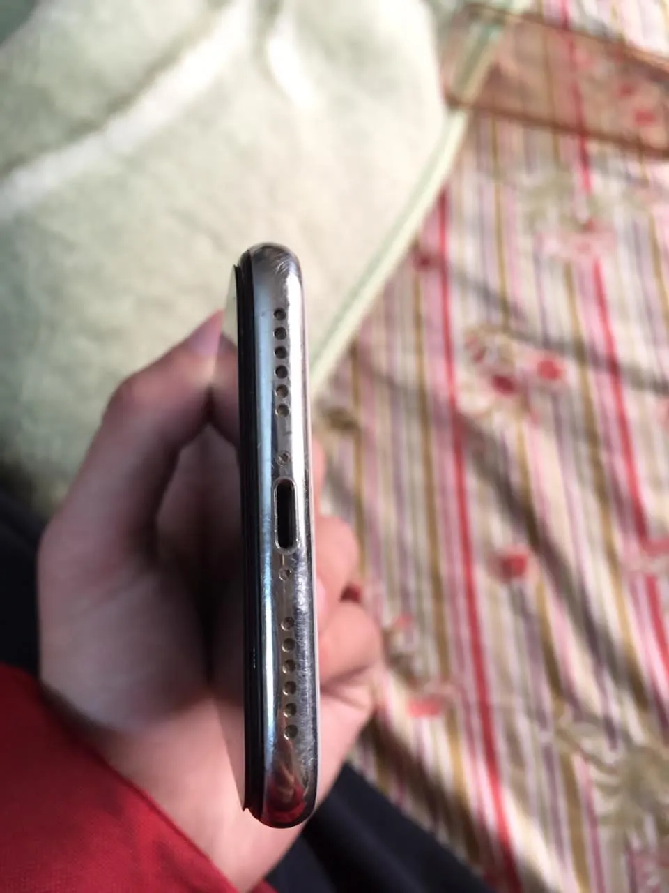 Iphone X white colour - photo 2