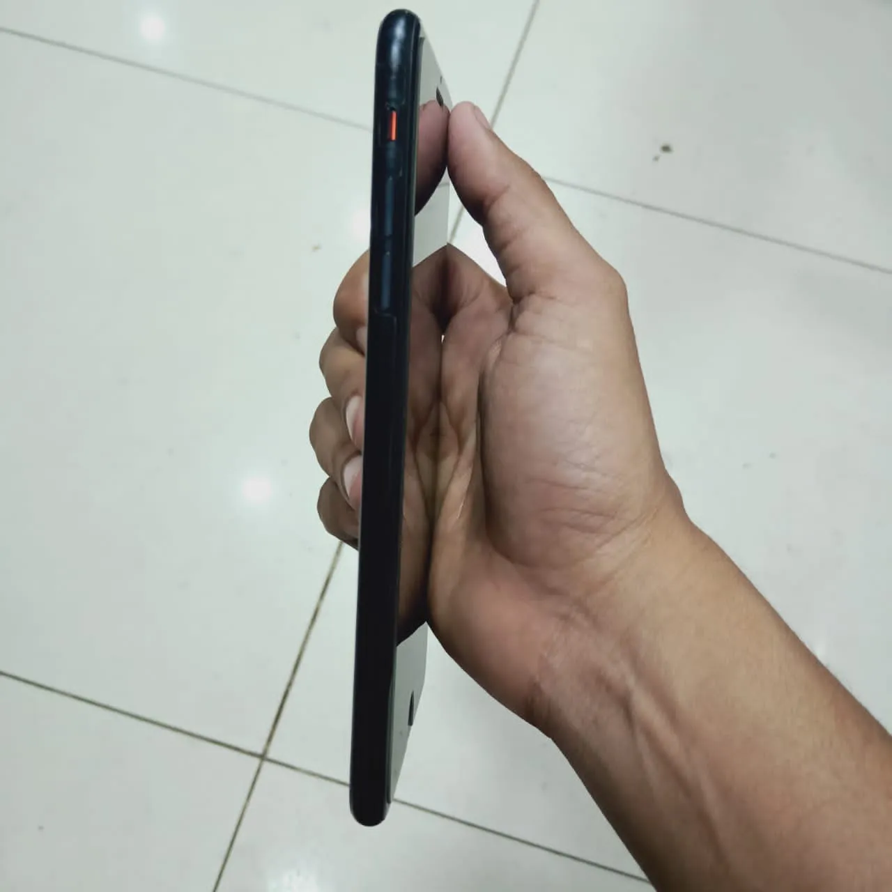 Selling Iphone 7 plus 128gb - photo 3