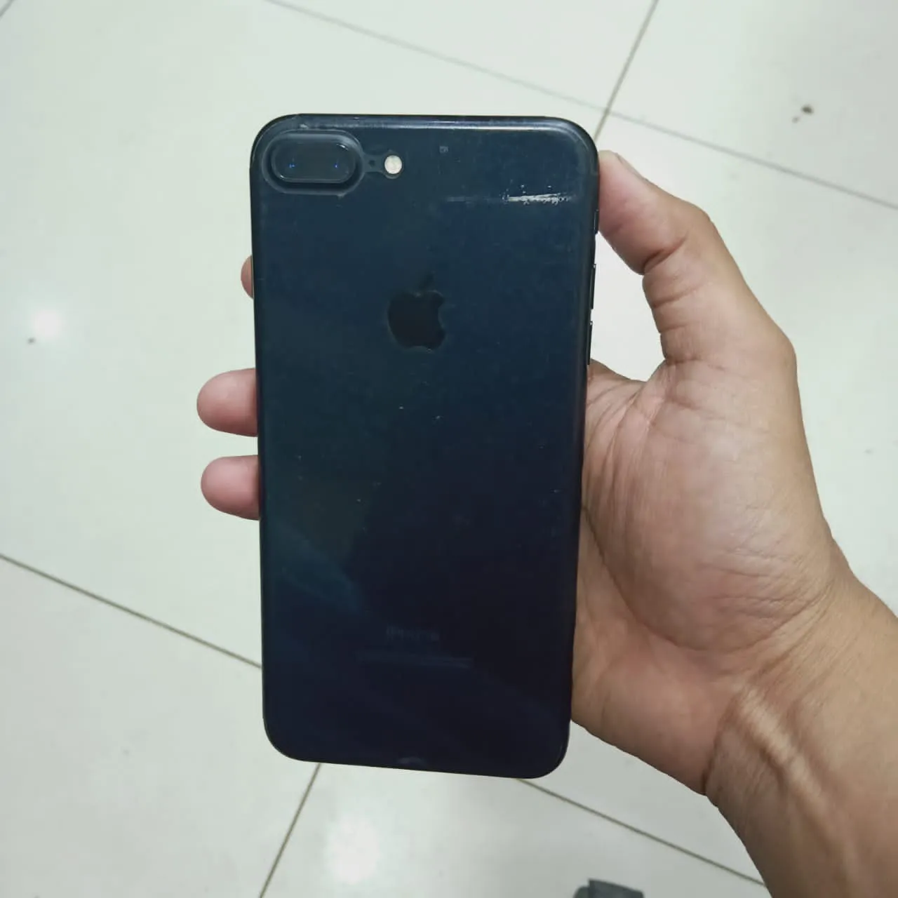 Selling Iphone 7 plus 128gb - photo 1