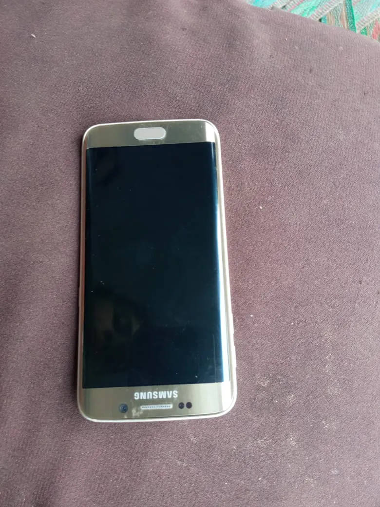 Samsung s6 edge 32gb memory 3 gb ram - photo 1