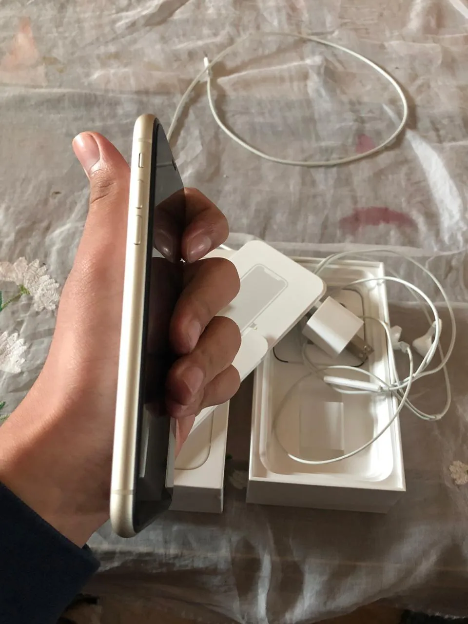 Apple Iphone 11 - photo 3
