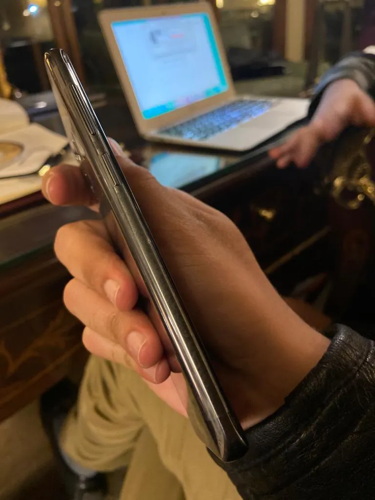 Samsung S9 - photo 2