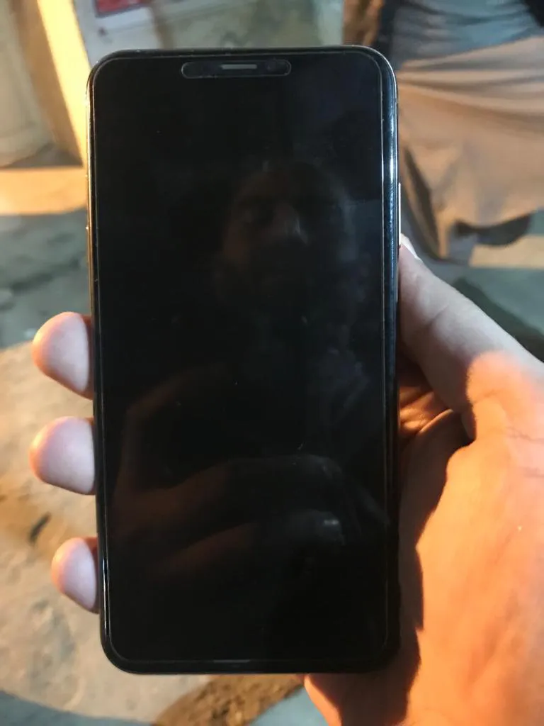iPhone XS Max Gold 64Gb - photo 1