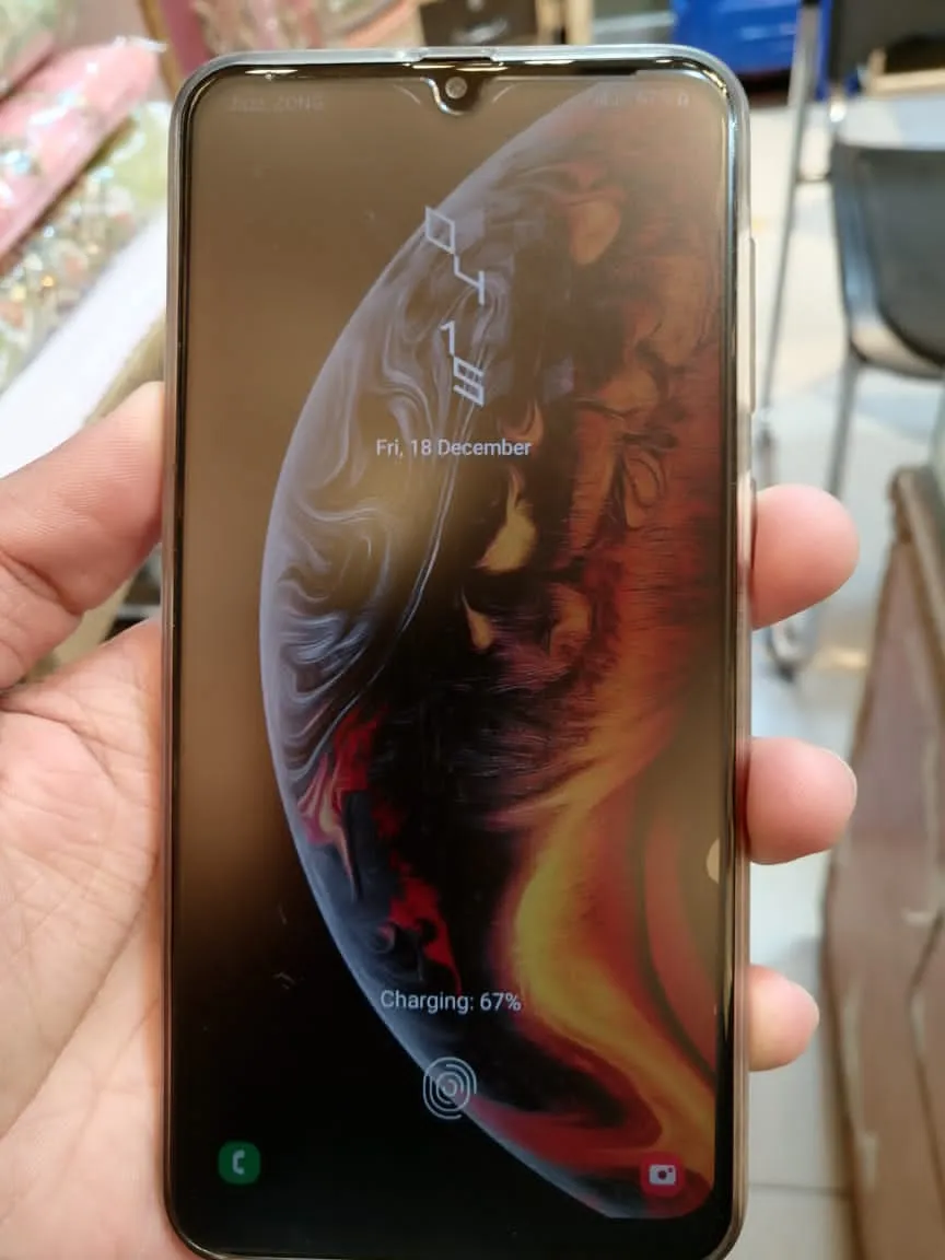 Samsung Galaxy A30s - photo 1