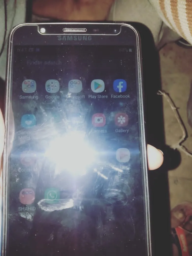 samsung galaxy j7 - photo 2