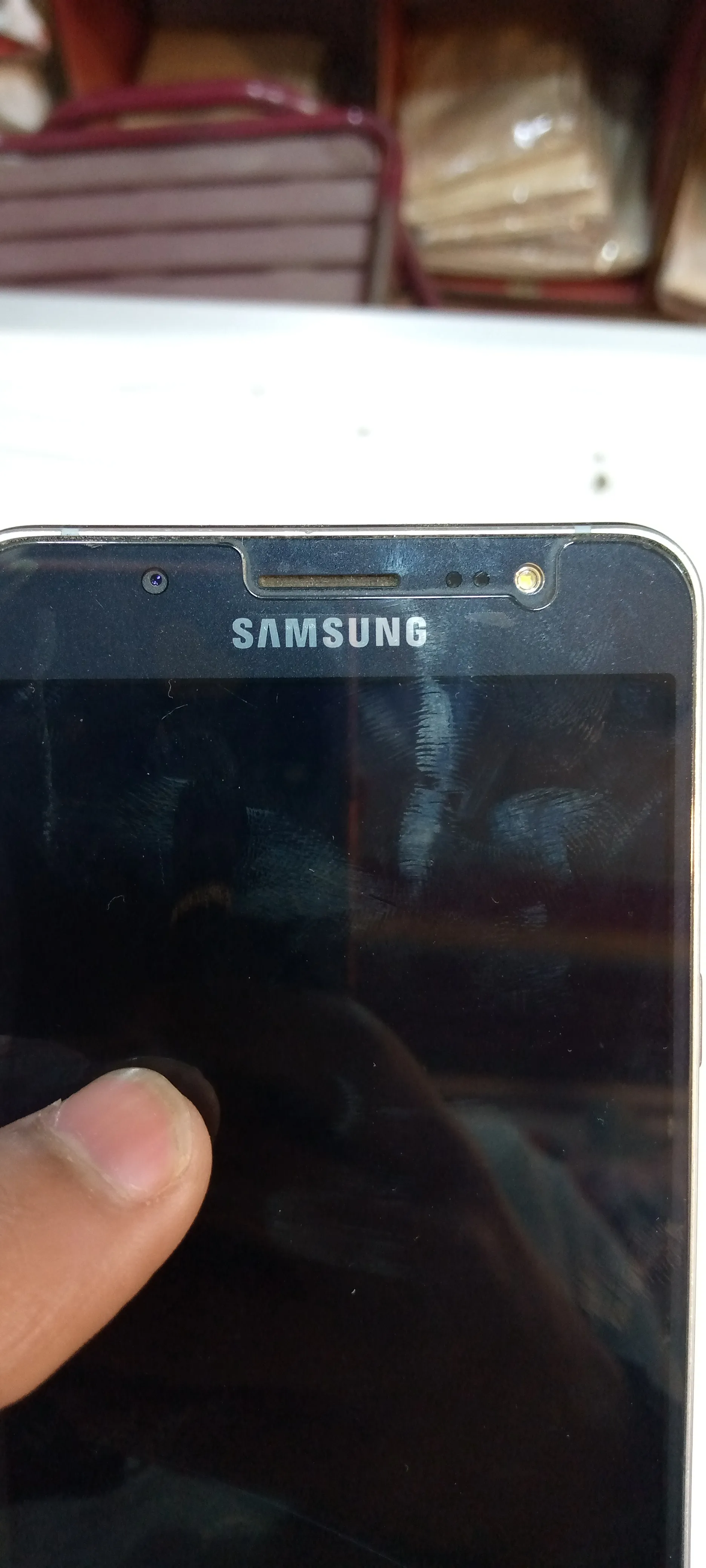 Mobail phone in range of 10000 - photo 2