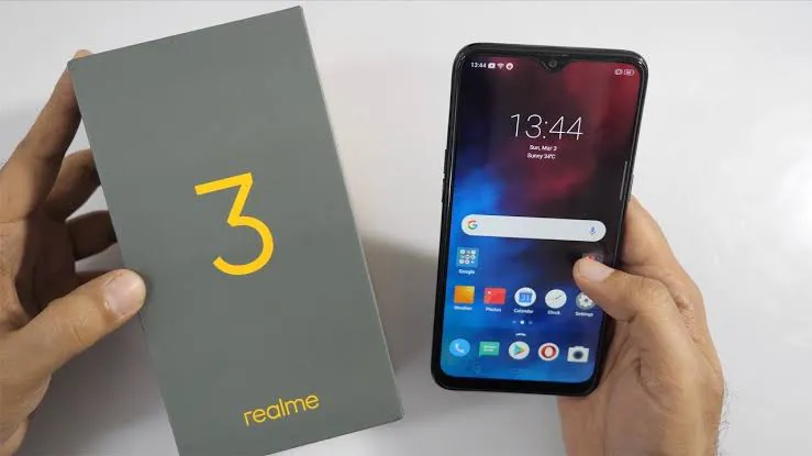 Realme 3 (4GB/64GB) - photo 2