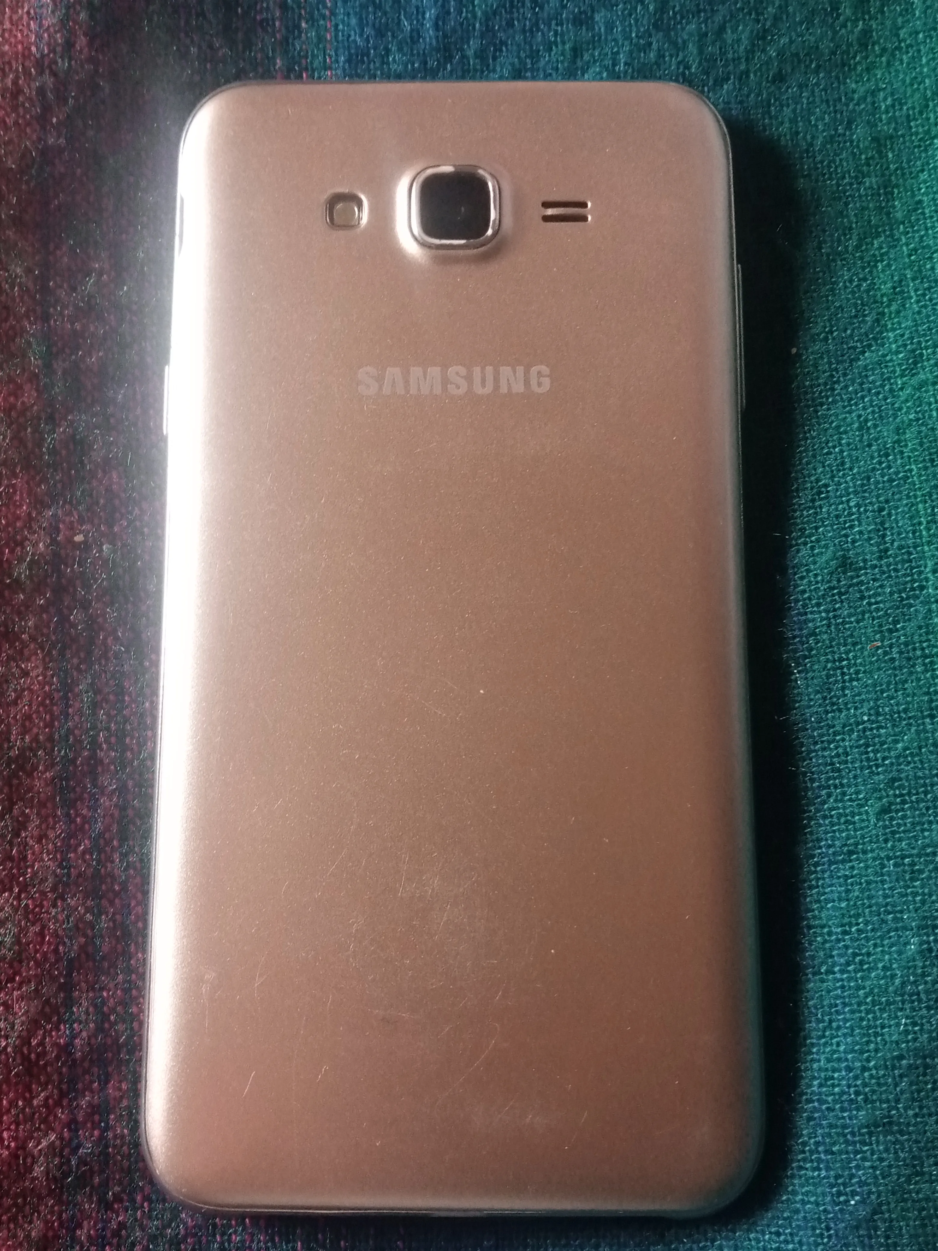 Galaxy j7 - photo 1