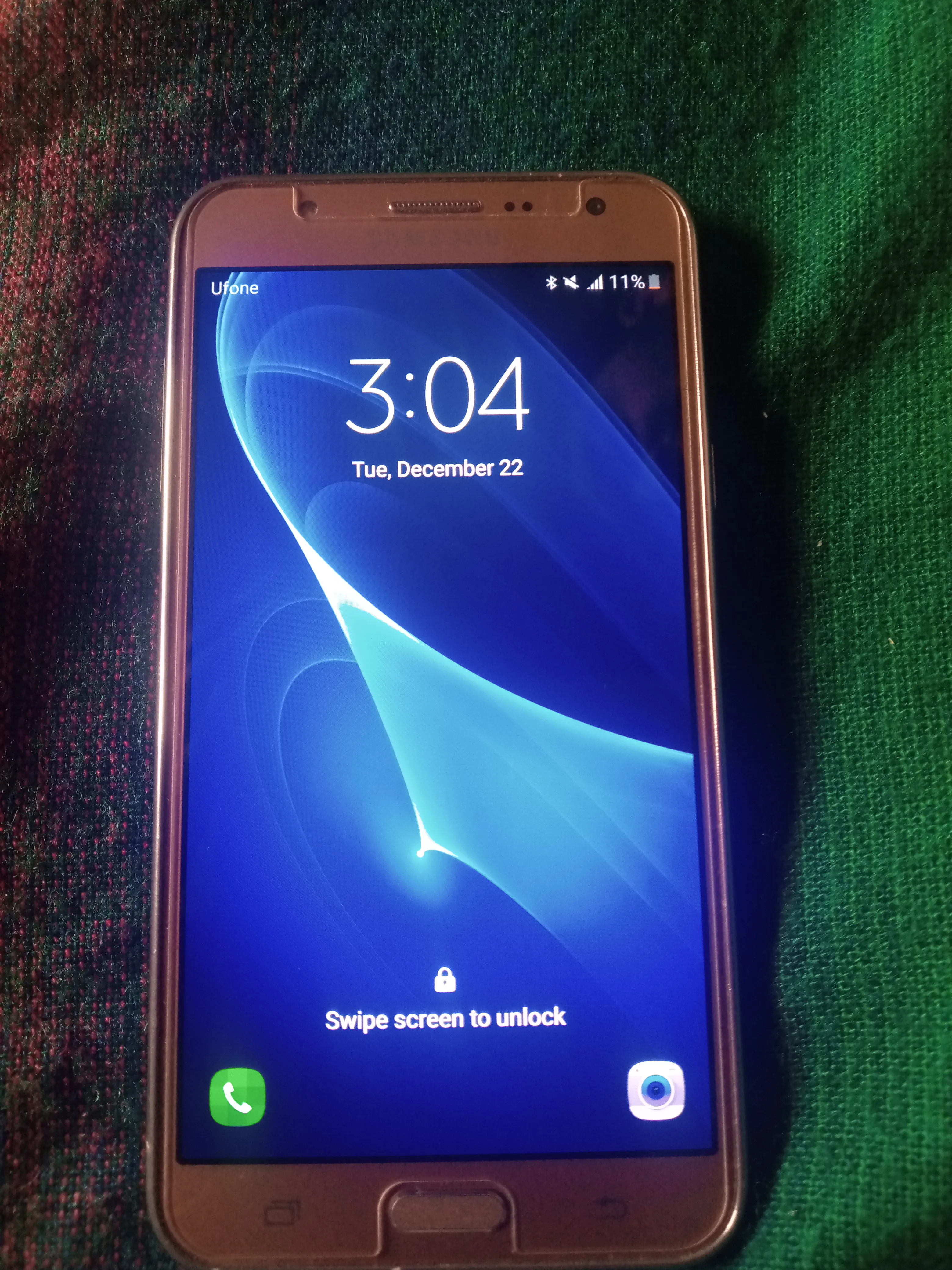 Galaxy j7