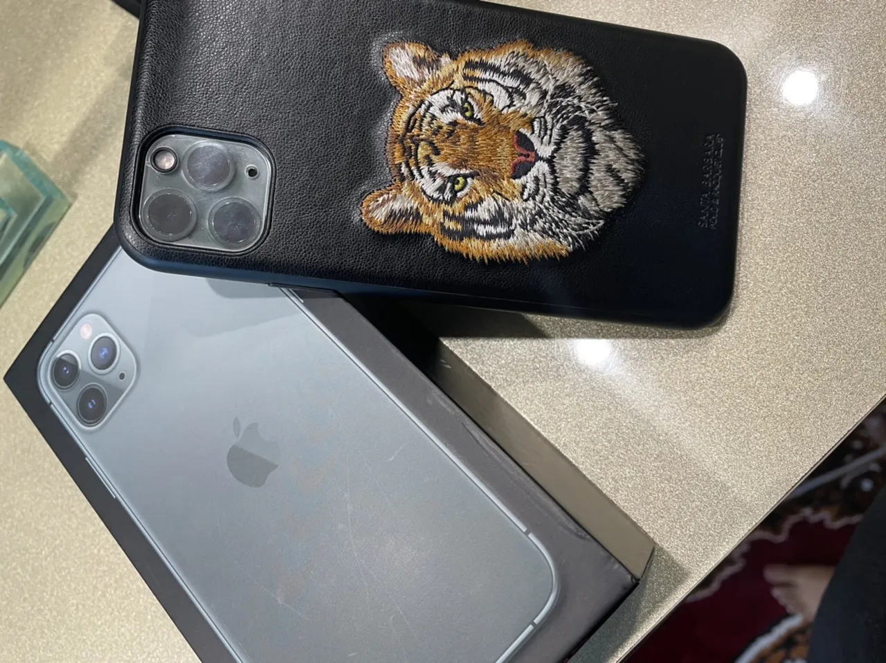 Iphone 11 pro max 64gb PTA approved