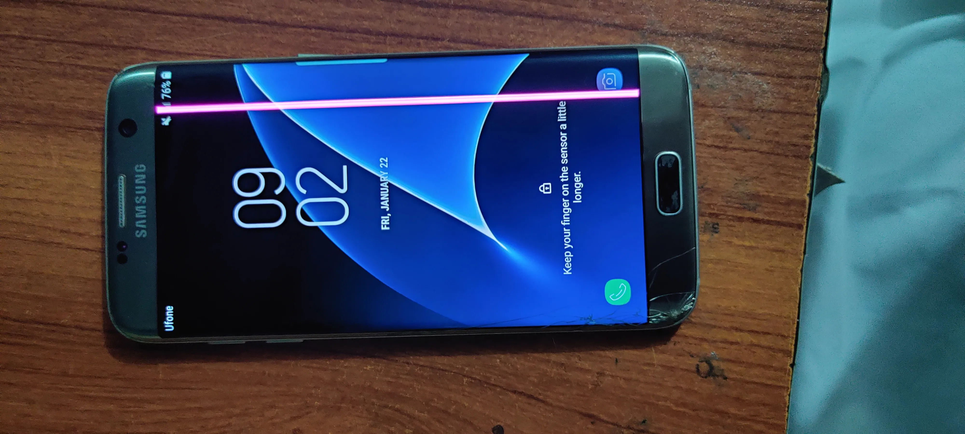 Selling s7 edge URGENTLY - photo 2